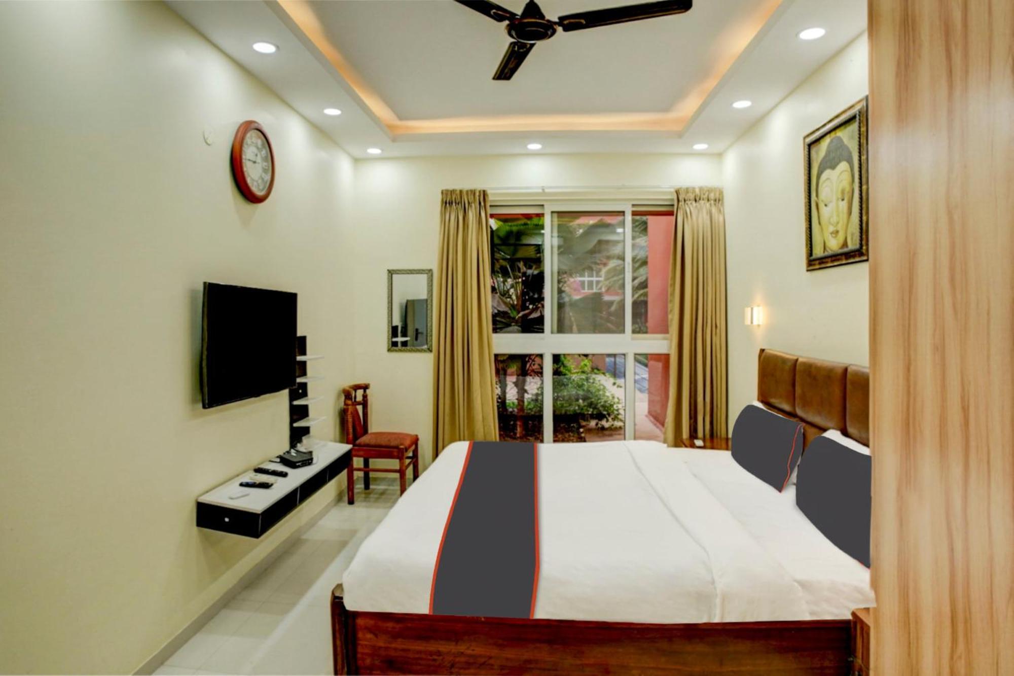 Flagship Santoshi Holiday Home Даболим Экстерьер фото